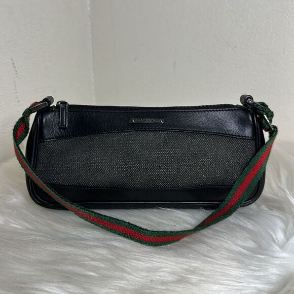 💯Authentic Gucci Shoulder bag with Cherryline 🍀 - Picture 10 of 13